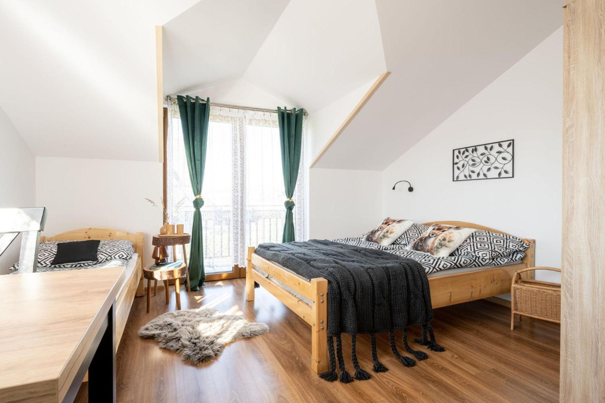 Dw Pod Zlotym Kasztanem Apartment Trybsz ภายนอก รูปภาพ